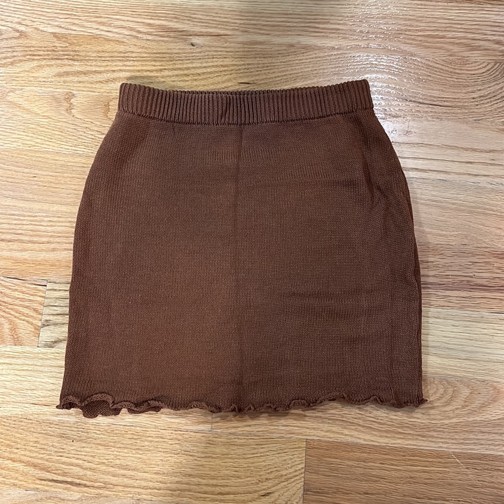 Stretchy Knit Brown Skirt